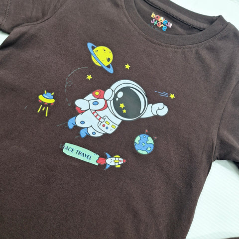 TBS_BRL - T-Shirt & Shorts - Brown - Astronaut