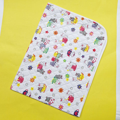 Diaper Changing Sheet - Mini - White - Cat & Flowers